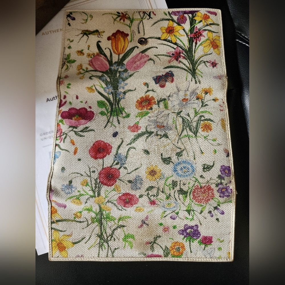 Preowned‎ Gucci Blooms Wallet Authenticated - Picture 7 of 10
